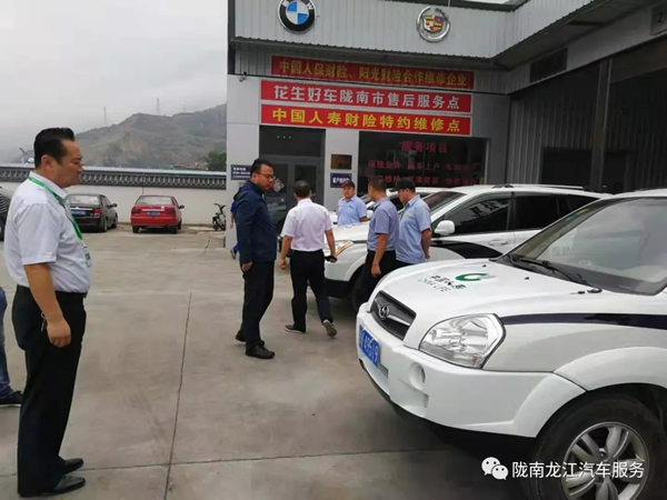 金錘鈑金，銀槍噴漆！龍江汽修值得信賴！