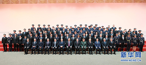 習(xí)近平會見澳門特別行政區(qū)紀(jì)律部隊(duì)代表